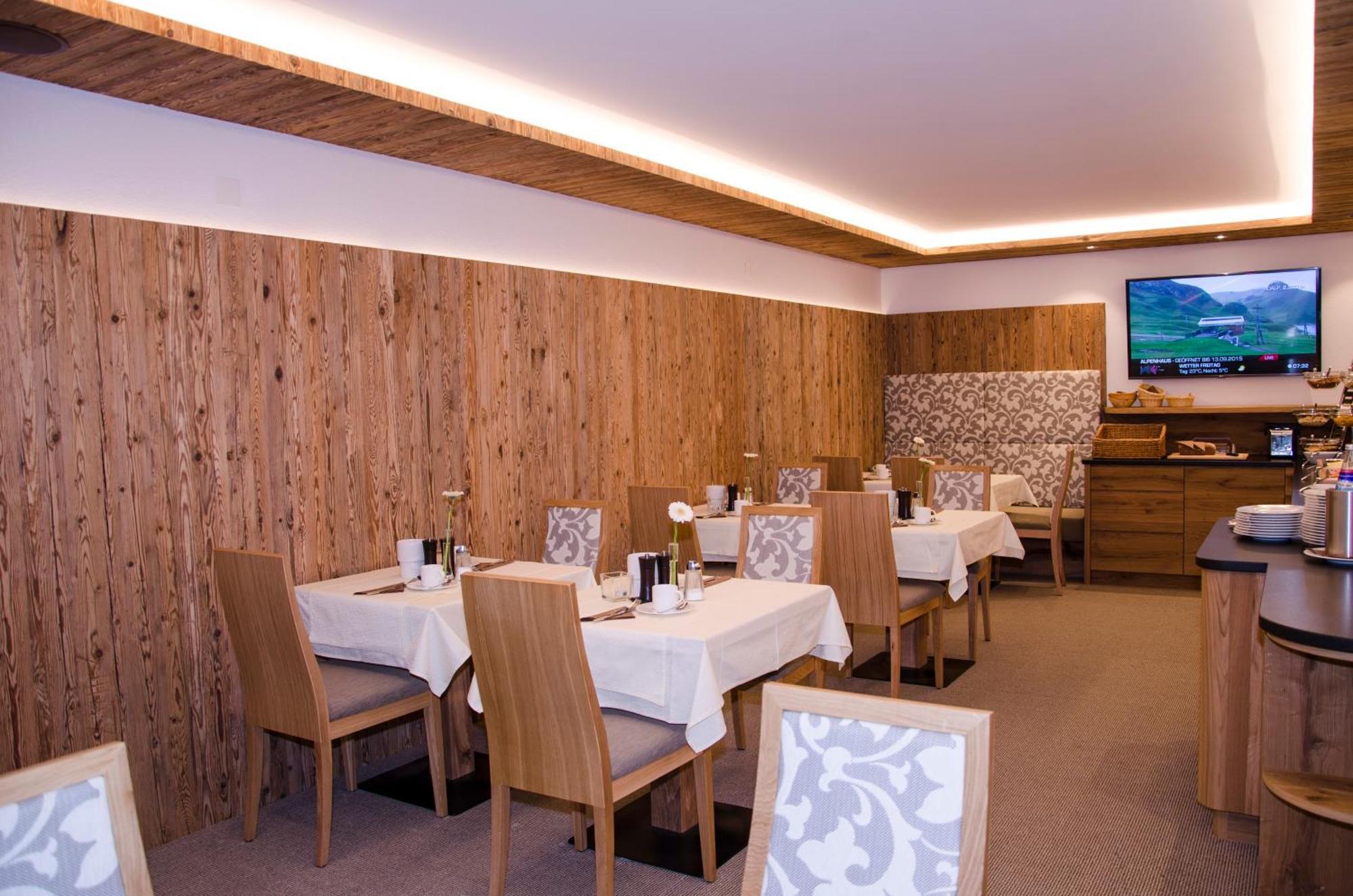 Hotel Garni Mirabell Ischgl Esterno foto