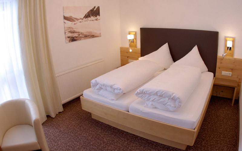 Hotel Garni Mirabell Ischgl Esterno foto